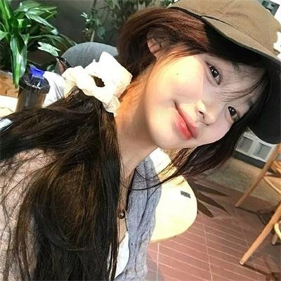 住进阿姨家后，我觉醒了时间暂停